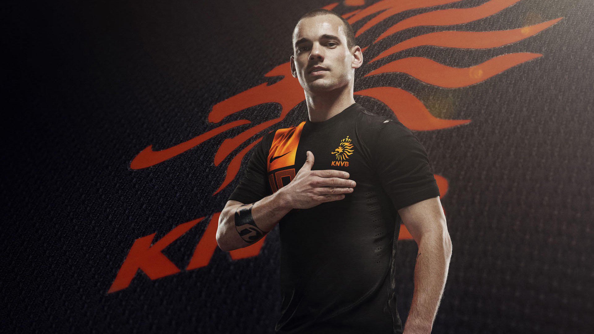 战术博弈下的攻防极致，马丁内利持续制造杀伤，德国式防守锁死佛罗伦萨的艺术